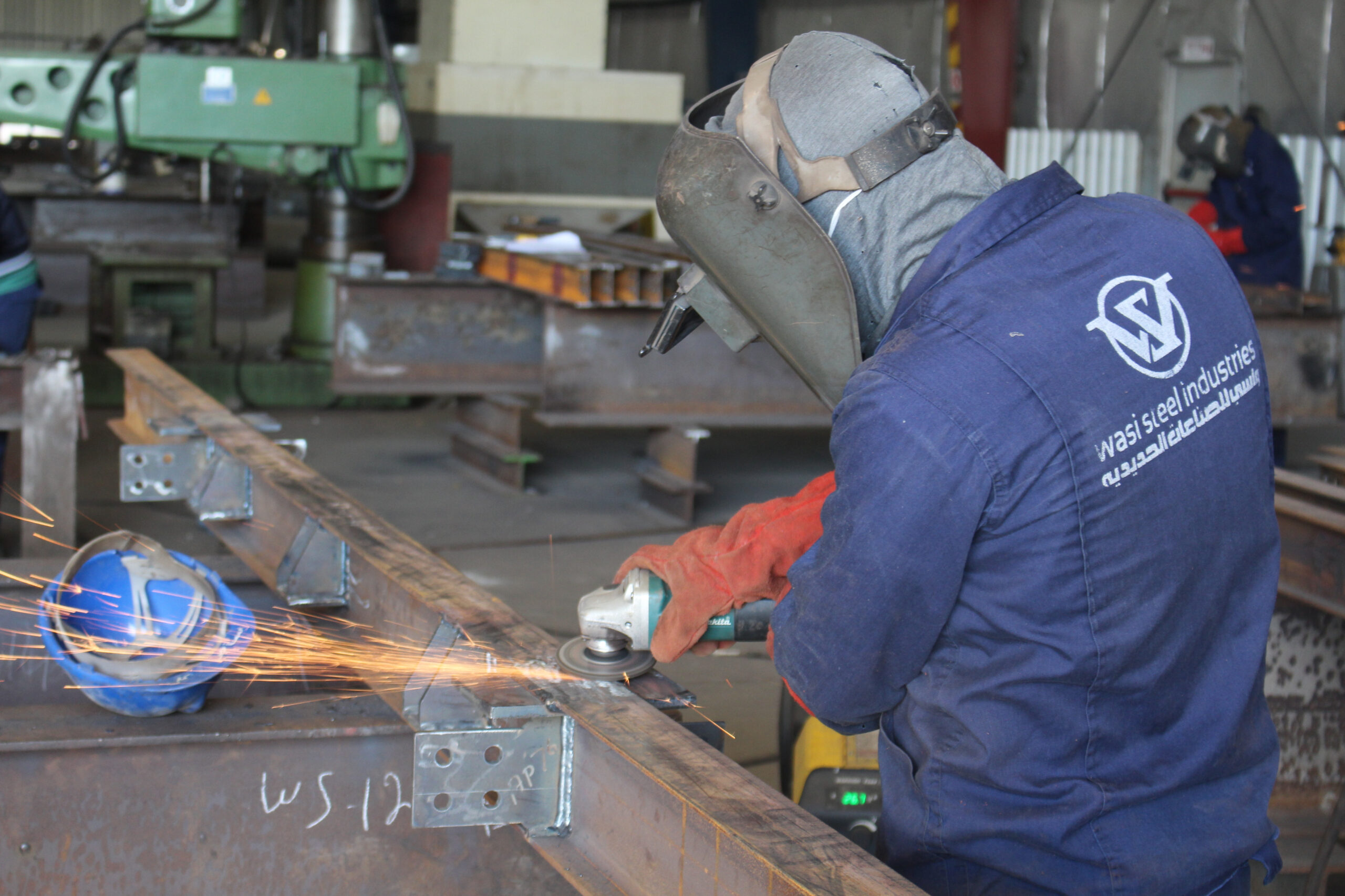 مشروع تحسين الفوسفات في أم وعال ومصفاة ومحطة الشحن الحزمة 4 ومعادن